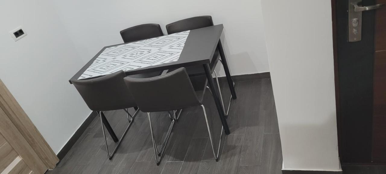 Andi 2-Apartament Беїле-Херкулане Екстер'єр фото